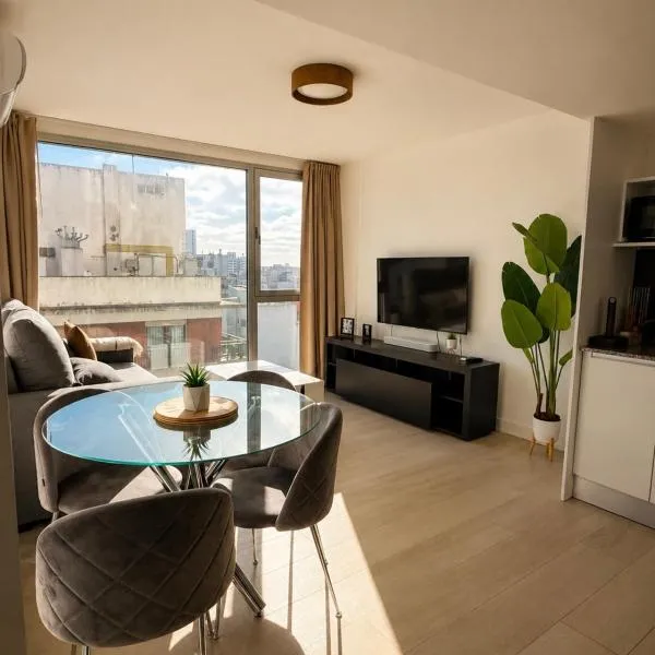 MarDelSuites - Departamento Moderno Deluxe Piso 11 - Pileta, Cochera, AC, 2min Playa, hotel v destinaci Mar del Plata