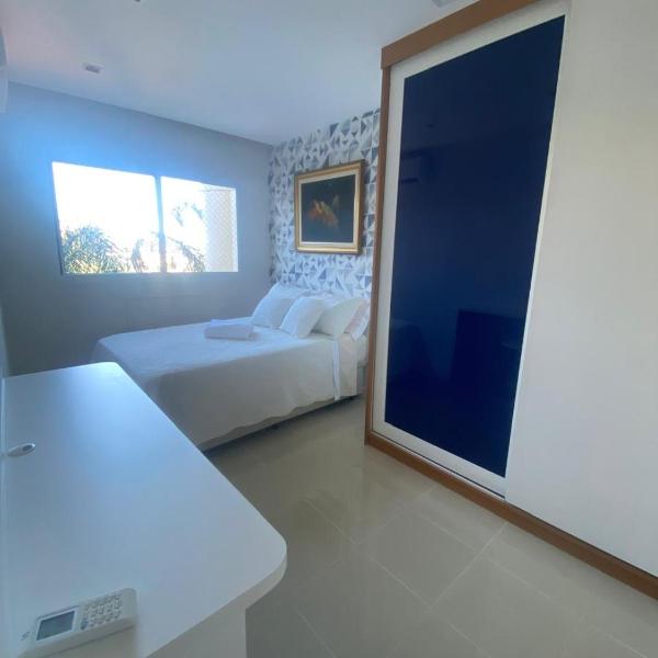 Apartamento espaçoso com varanda aconchegante
