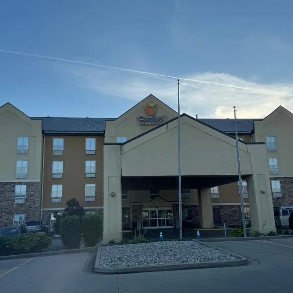 Comfort Suites Richmond, hotel in Richmond