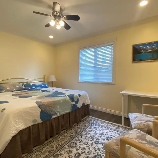 Sunny Shores Guest Suite, hotel in Surrey