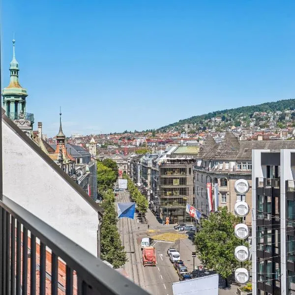 Old Town Penthouse 360 Views Rooftop Terrace, hotel en Zúrich
