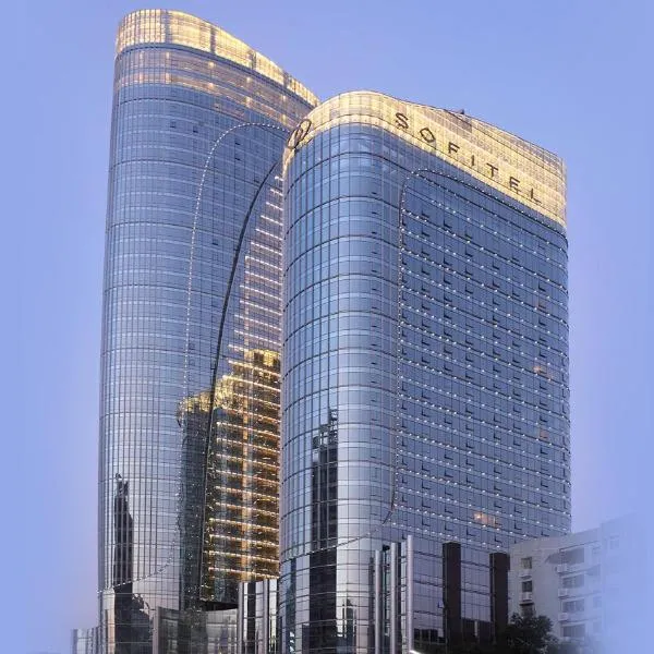 Sofitel Guangzhou Sunrich, hotel di Guangzhou