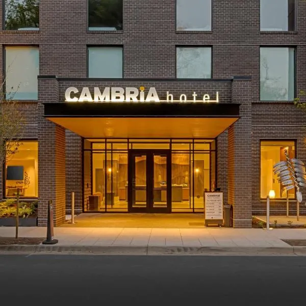 Cambria Hotel Portland - Pearl District、ポートランドのホテル