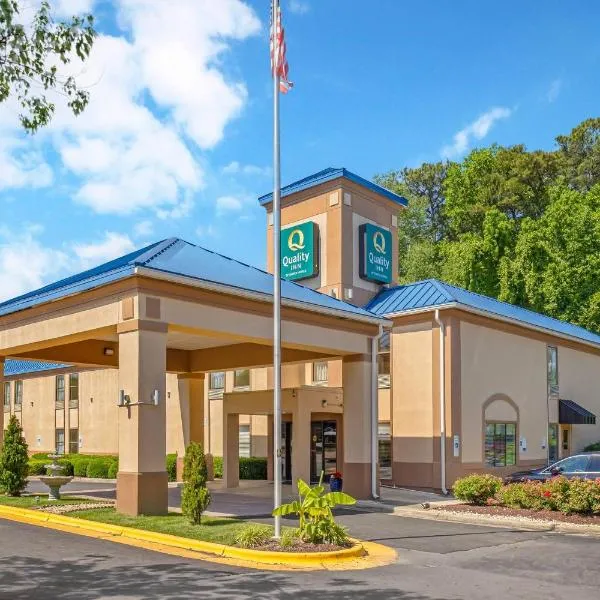 Quality Inn Fuquay Varina East, hotel Fuquay-Varinában