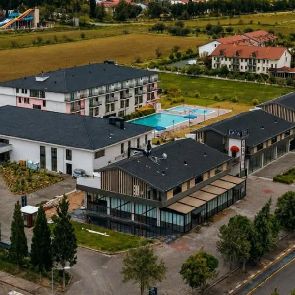 Pamukkale Kaya Termal Otel, hotelli kohteessa Pamukkale