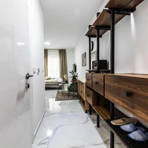 Apartment Patrinia Przno, hotel di Budva