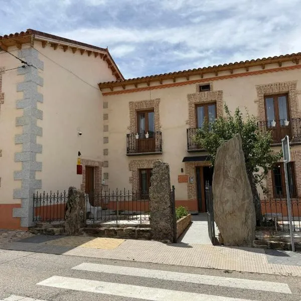 El Bulín de Prádena - Calle Real, hotel din Prádena del Rincón