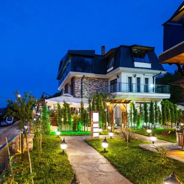 Poison Garden Suite & SPA، فندق في Gözalan
