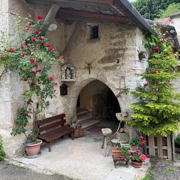Casa Croce Vita di Contrada, hôtel à Velo Veronese