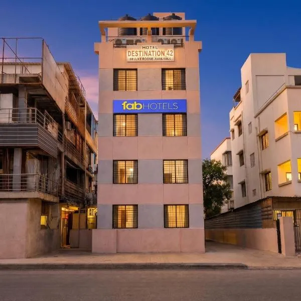 FabHotel Destination 42 - Nr Pheonix Mall, hotelli kohteessa Kharadi