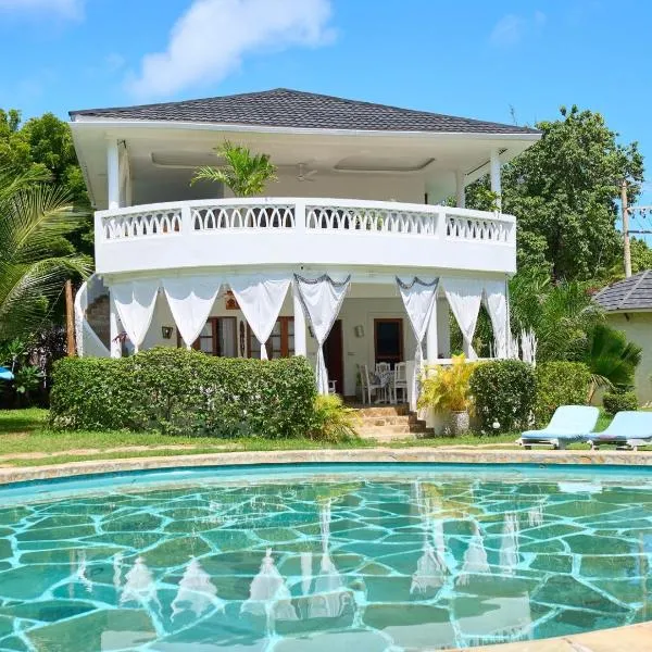 Cosy Cottage Marine Park at Malindi Beach, hotel in Malindi