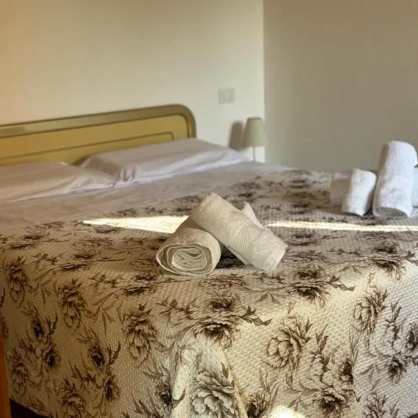 Casa Ravasio, hotel en Arcevia
