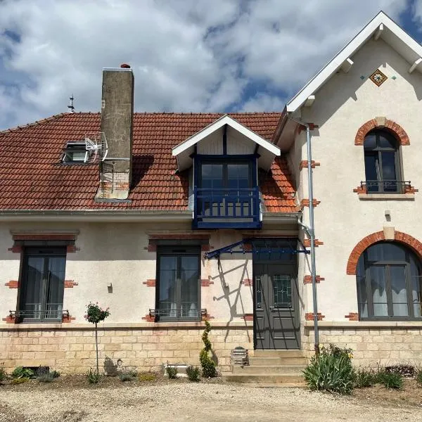 Le Clos, viešbutis mieste Villiers-en-Lieu