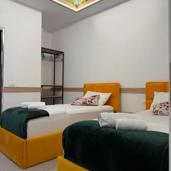 AA Boutique Hotel, viešbutis mieste Škoderis