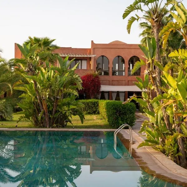 Bab Akoul Atlas - Boutique Hotel & Spa, hotel a Aït Namous
