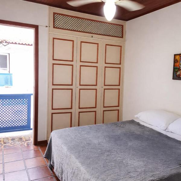 Apartamento a 8 minutos da PRAIA DO FORTE com garagem para 1 carro grátis e Wi-Fi - Foto 2