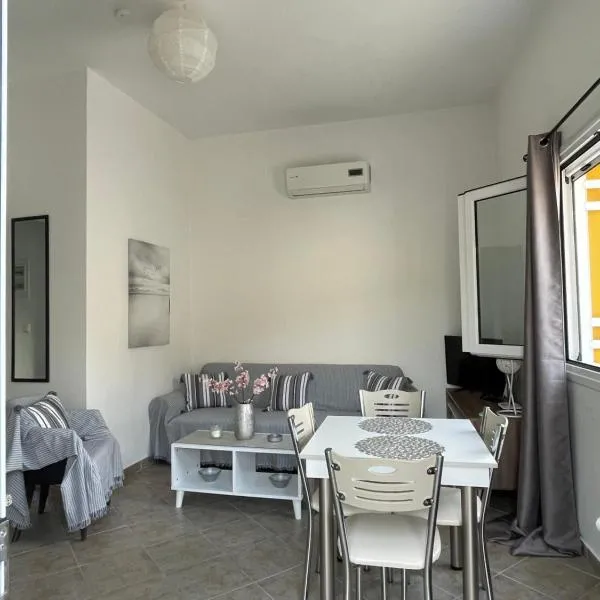 Eleni House, hotel di Dhídhima