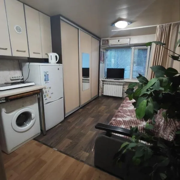 Уютная 1я смарт-квартира ,м.Дворец спорта., хотел в Харков