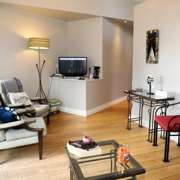 Croi an Bháile Luxury Apartment, hotel Rosscarberyben