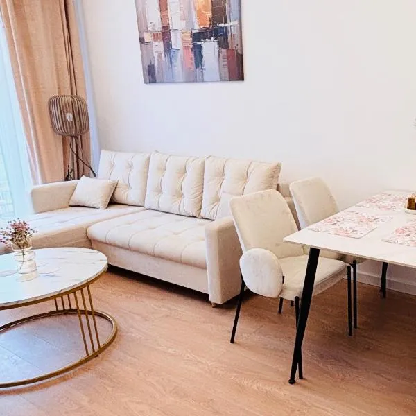 Viesnīca Lotus Apartments Impero separate kitchen two rooms parking balcony pilsētā Ostrolenka