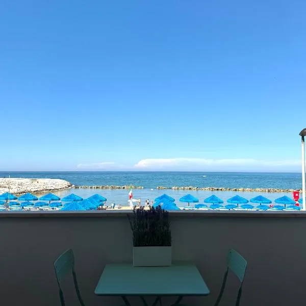 Francavilla al Mare में, होटल Lungomare 83