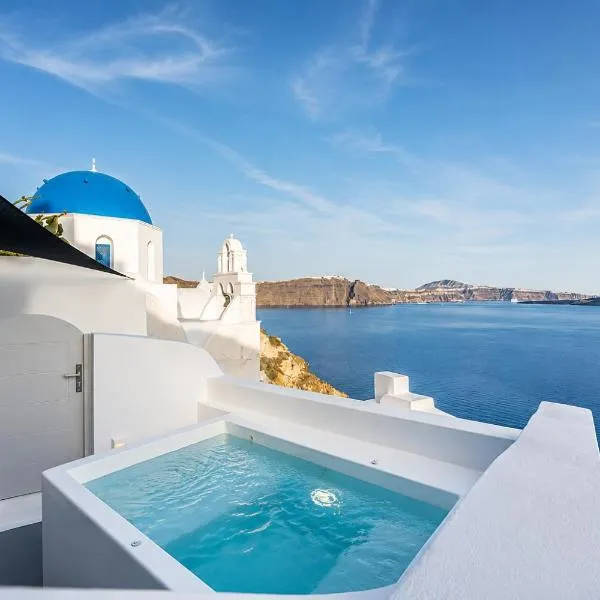 Three Domes Oia - an Iconic Collection，伊亞的飯店