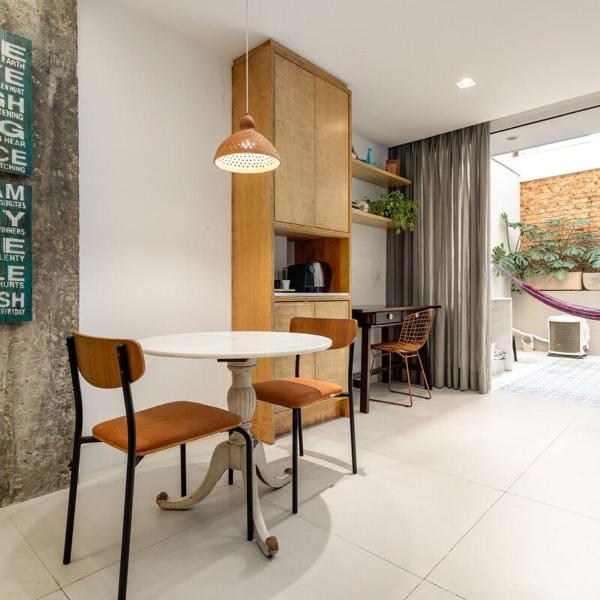 Charmoso apartamento com quintal a 2 quadras da praia de Copacabana - Foto 4
