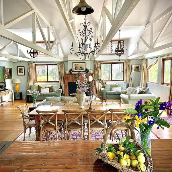 The Grange Berrima - The Ultimate Rural Retreat, hotel u gradu Berima