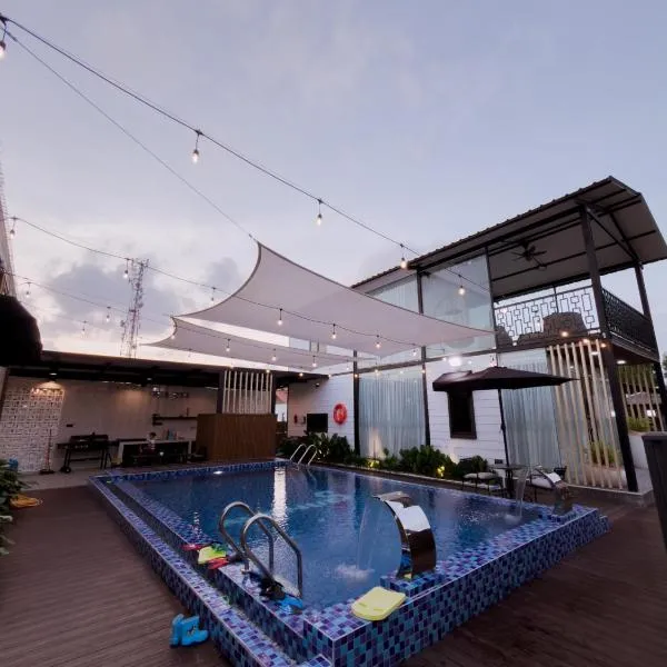 Avenue S Homestay، فندق في كوالا ترغكانو