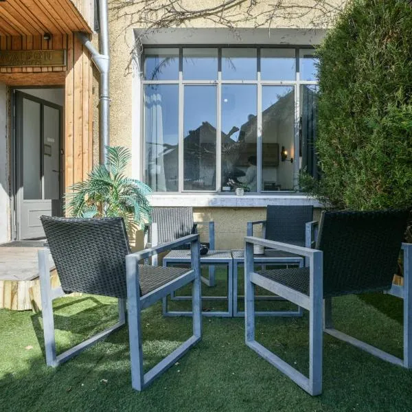 Maison du Bonheur, gîte Les Tilleuls – hotel w mieście Le Pin