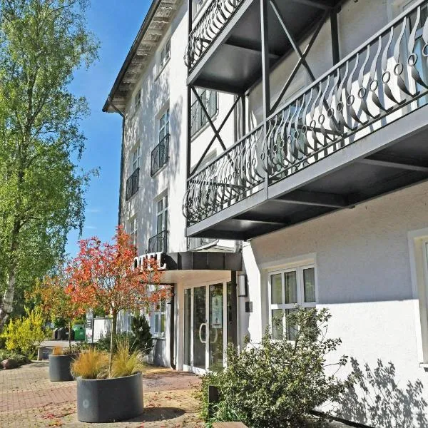 Park-Hostel Sellin nur 500 m zum Strand, hotelli Ostseebad Sellinissä
