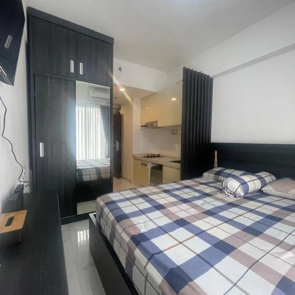 APARTEMEN SKY HOUSE BSD, hotel di Samporo