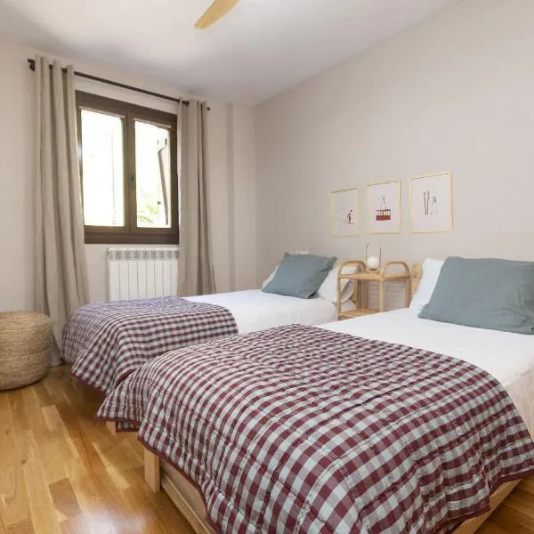 Balaitus by BeValle, hotel en Escarrilla
