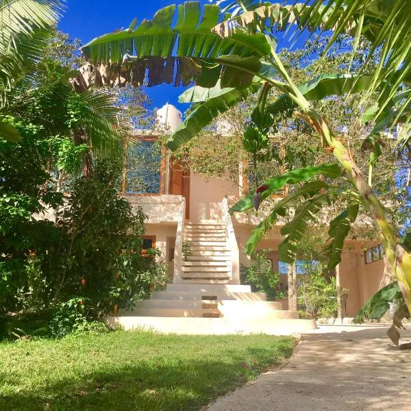 Hotel Casa Maya Calakmul, hotel v destinaci Chicanna