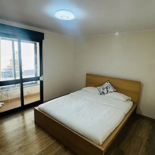 Apartment near UBBO in Lisbon, hotel in Pontinha