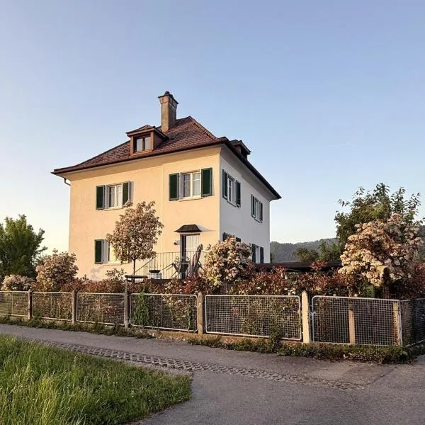 Villa El Jardin Bodensee, hotel in Lochau
