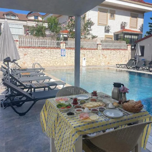 çam otel, ξενοδοχείο στο Φετιγιέ