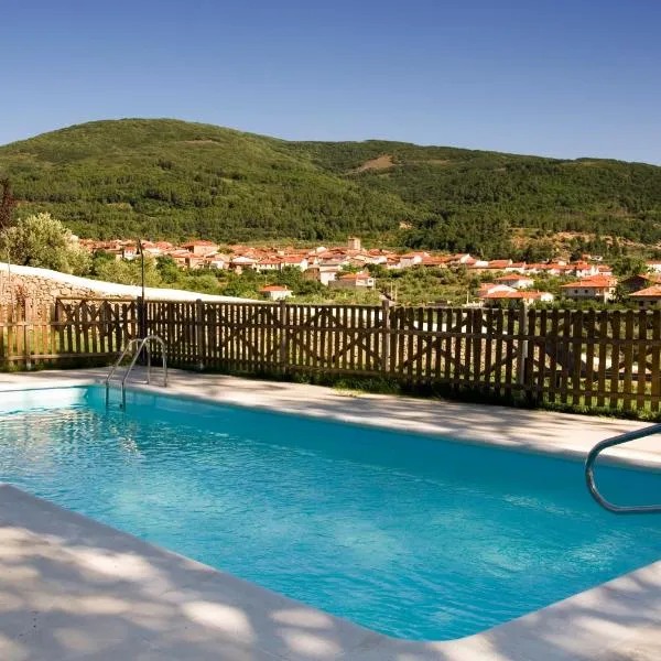 Hotel Conventual Sierra de Gata, хотел в Сан Мартин де Тревехо
