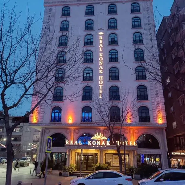 Real Konak Hotel, ξενοδοχείο σε Demiryol