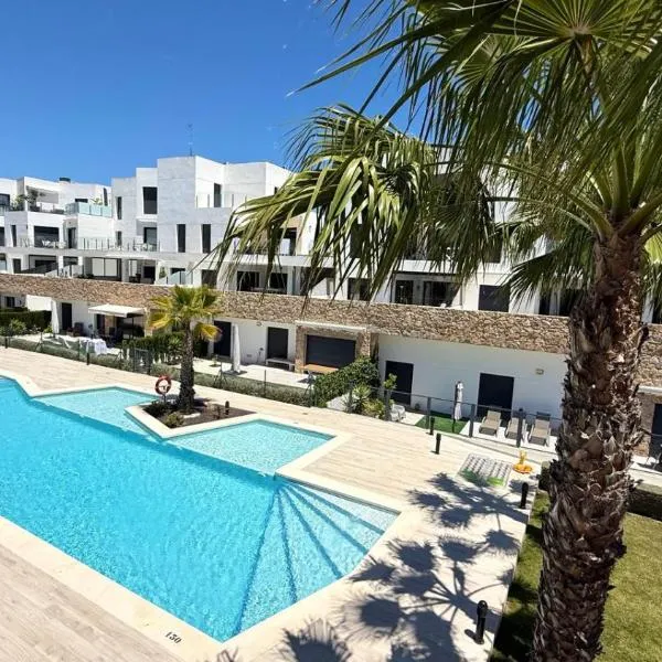 Penthouse Soleil Golf Villamartin, hotel en Orihuela Costa