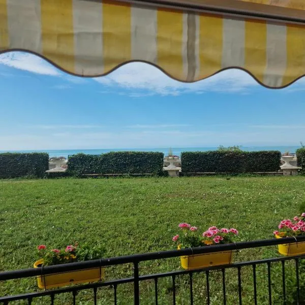 Apartment Costa del Norte, complex Carpe Diem, FREE PARKING, מלון בבלצ'יק