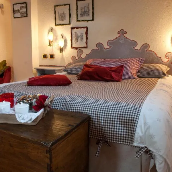 Hotel PIAN DEL SOLE Claviere, viešbutis mieste Claviere