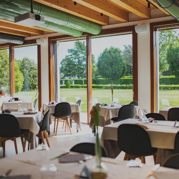 Hotel Crystal, hótel í Preganziol