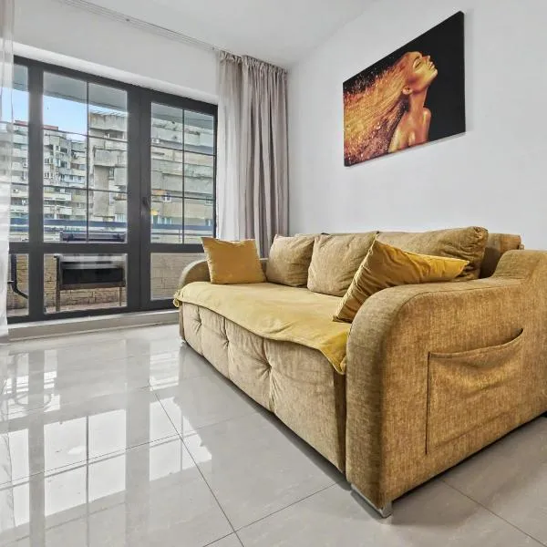 Konstanzer Stefan 15 - Old Town Apt - Palas Mall - AC, hotel in Iaşi