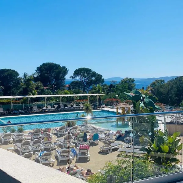Premium Sea View, hotel v mestu Saint-Raphaël