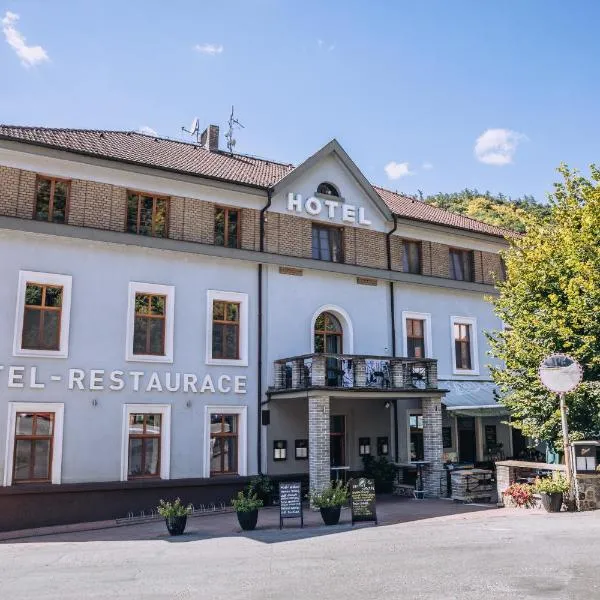 Hotel Sýkora, hotel sa Křivoklát