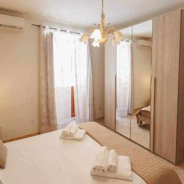 Casa Lina - realax a 10 minuti da Pantalica, хотел в Sortino