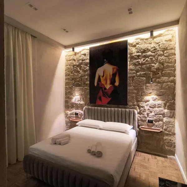 Plebiscito Suite Apartment, hotel v Neapoli