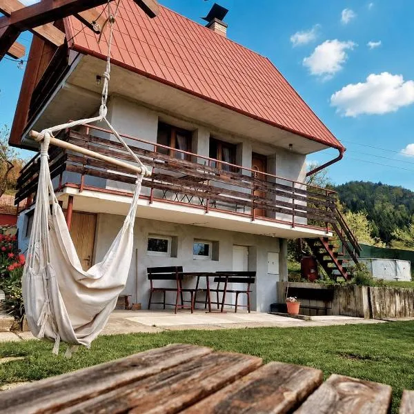 Chatička Lukov, hotel a Lukov