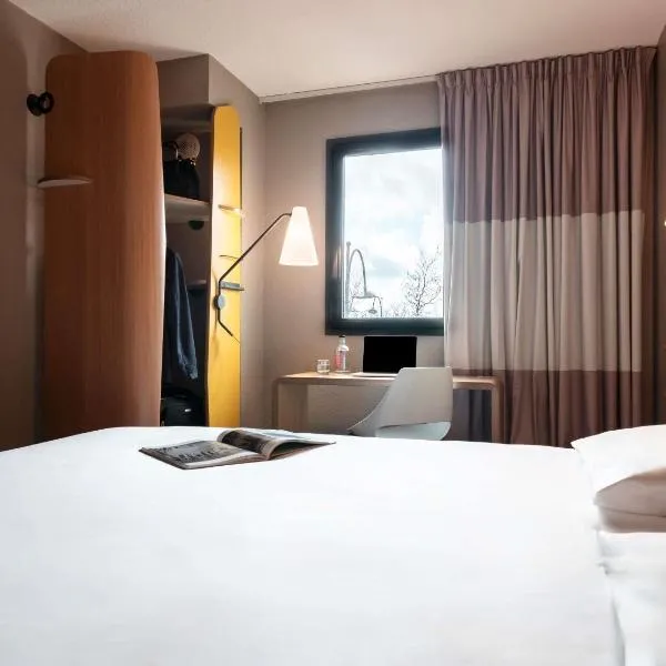ibis Rouen Centre Champ de Mars、ルーアンのホテル
